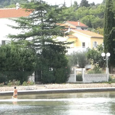Holiday Daira.1